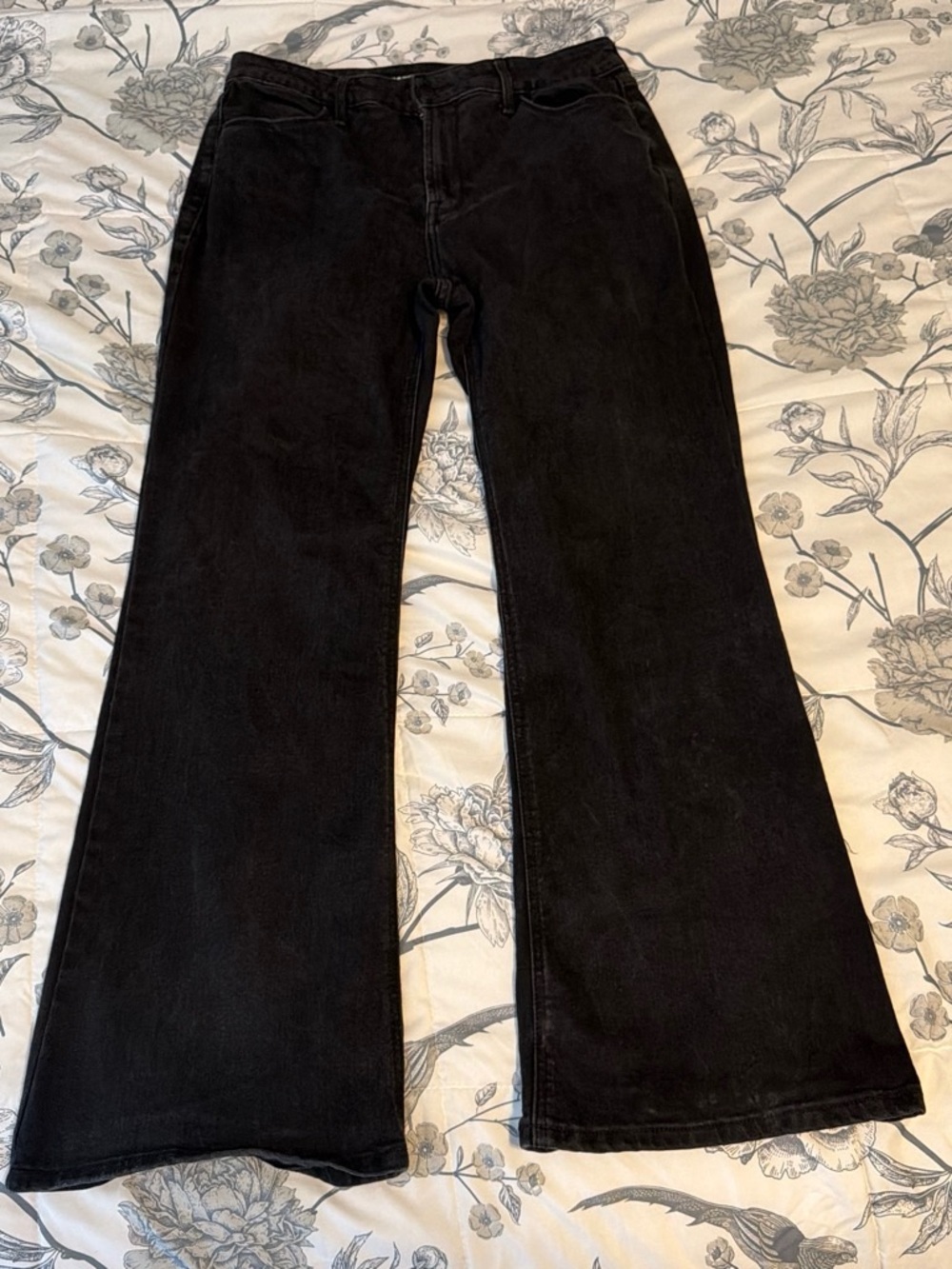 Old Navy High-Rise Black Women's Flare Jeans Size 12